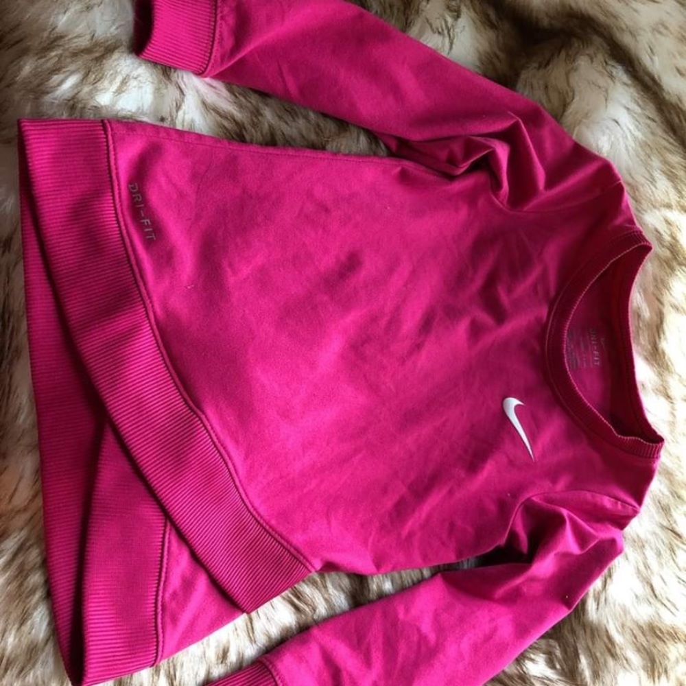 Nike pullover 2-3 years GUC